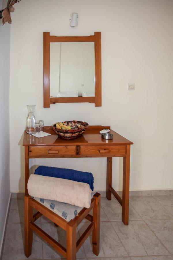 Hotel Hill Of Calm Triopetra Esterno foto
